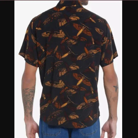 NEW MEN'S HOT TOPIC GRUNGE MOTH WOVEN BUTTON-UP SHIRT SZ M SKULLS